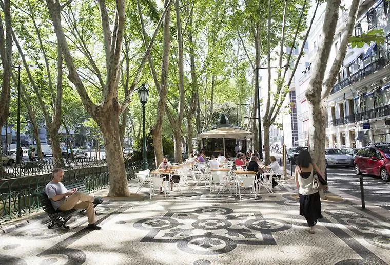 Sunny, Central And Comfy Ap. In Av. Da Liberdade Lisboa Apartamento