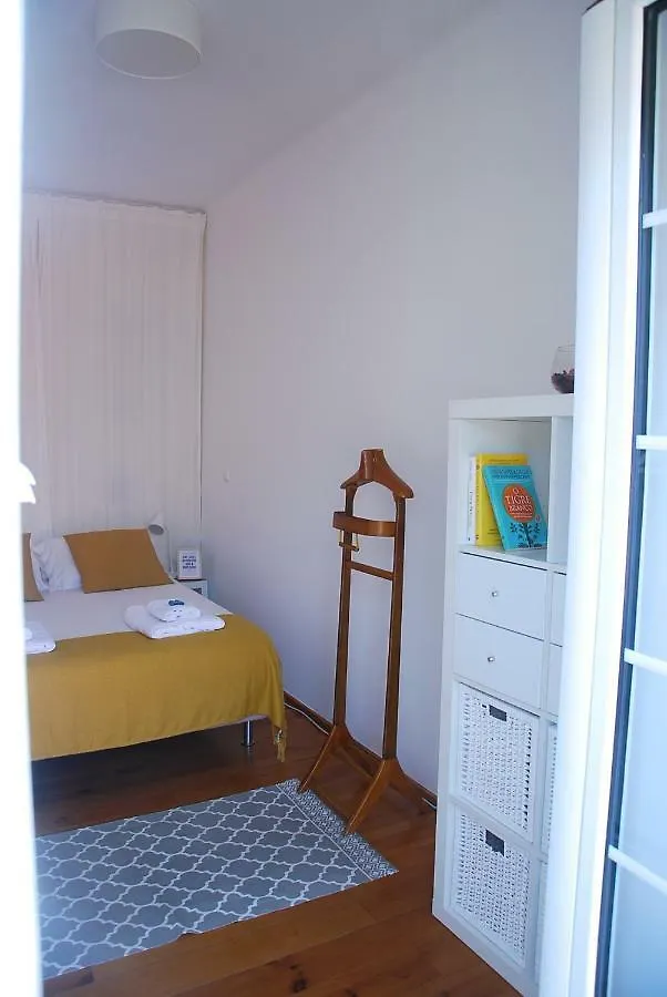 Sunny, Central And Comfy Ap. In Av. Da Liberdade Lisboa
