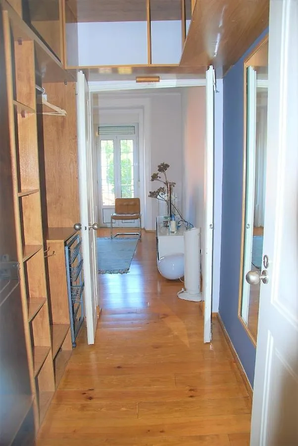 Sunny, Central And Comfy Ap. In Av. Da Liberdade Lisboa 0*,